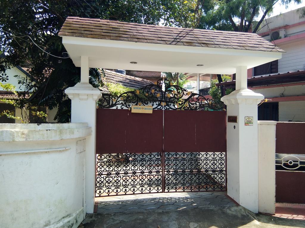Birds Nest Home Stay Kochi Exteriér fotografie